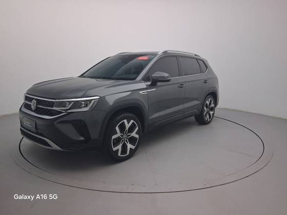 VOLKSWAGEN TAOS 1.4 250 TSI TOTAL FLEX HIGHLINE AUTOMÁTICO