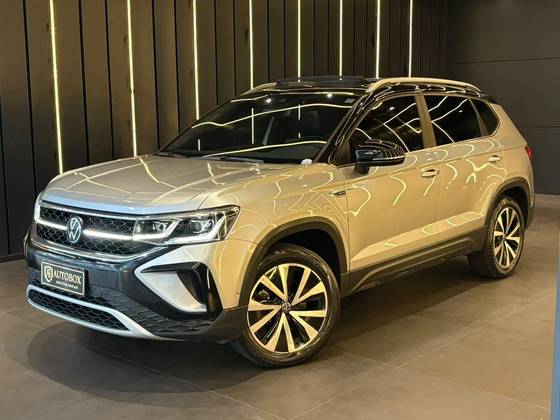 VOLKSWAGEN TAOS 1.4 250 TSI TOTAL FLEX HIGHLINE AUTOMÁTICO