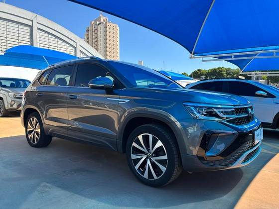VOLKSWAGEN TAOS 1.4 250 TSI TOTAL FLEX HIGHLINE AUTOMÁTICO