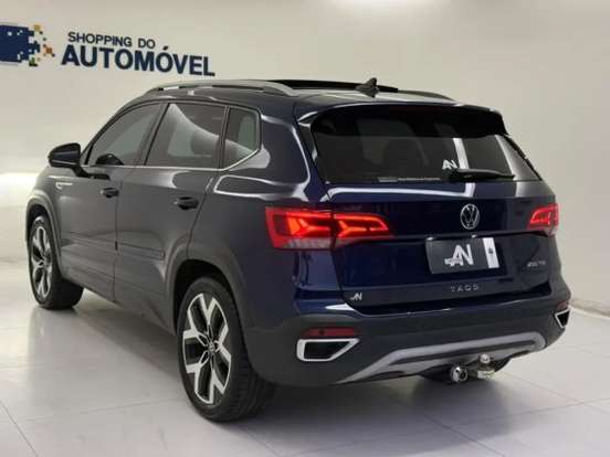 VOLKSWAGEN-TAOS-2023