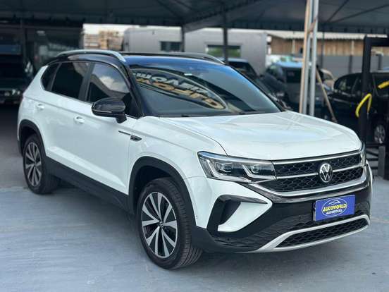 VOLKSWAGEN-TAOS-2023