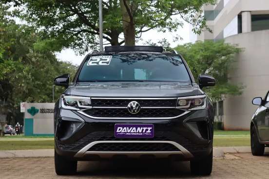 VOLKSWAGEN-TAOS-2022