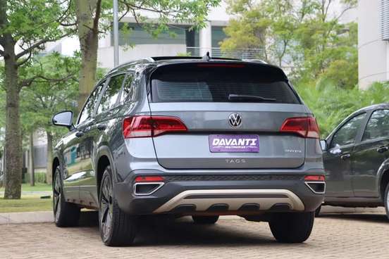 VOLKSWAGEN-TAOS-2022