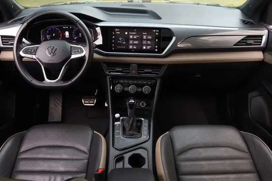 VOLKSWAGEN-TAOS-1.4 250 TSI TOTAL FLEX HIGHLINE AUTOMÁTICO VOLKSWAGEN-TAOS-2022