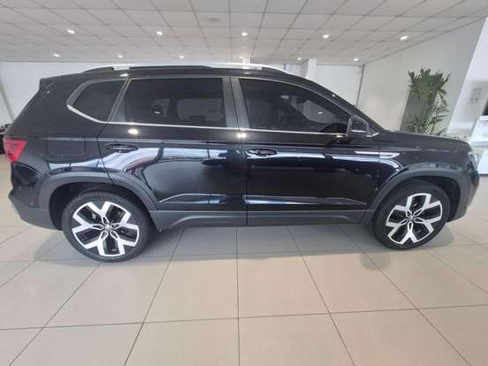 VOLKSWAGEN-TAOS-1.4 250 TSI TOTAL FLEX HIGHLINE AUTOMÁTICO VOLKSWAGEN-TAOS-2024
