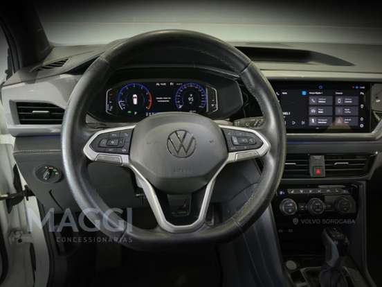 VOLKSWAGEN-TAOS-2021