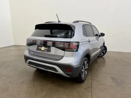 VOLKSWAGEN-T-CROSS-1.0 200 TSI TOTAL FLEX AUTOMÁTICO VOLKSWAGEN-T-CROSS-2024