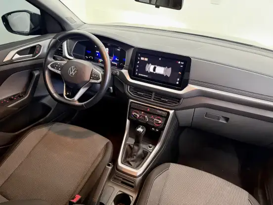 VOLKSWAGEN-T-CROSS-2024