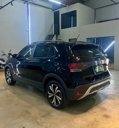 VOLKSWAGEN-T-CROSS-2026