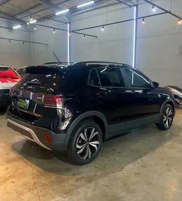 VOLKSWAGEN-T-CROSS-2026