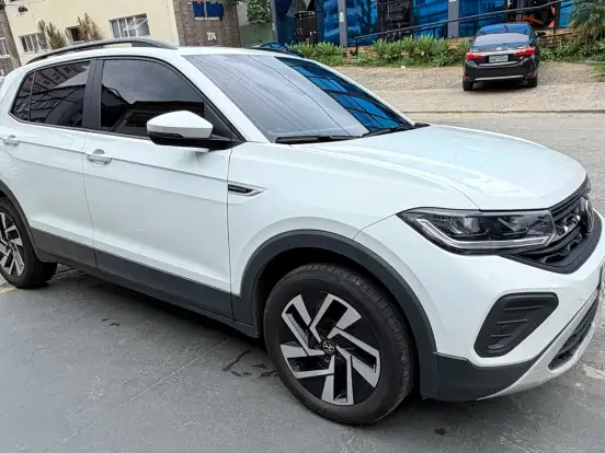 VOLKSWAGEN-T-CROSS-1.0 200 TSI TOTAL FLEX COMFORTLINE AUTOMÁTICO VOLKSWAGEN-T-CROSS-2024