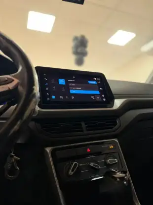 VOLKSWAGEN-T-CROSS-2024