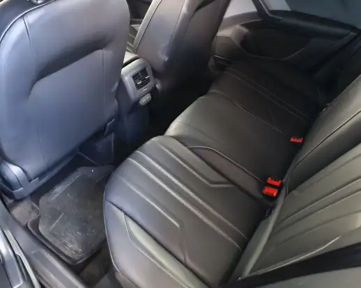 VOLKSWAGEN-T-CROSS-2025