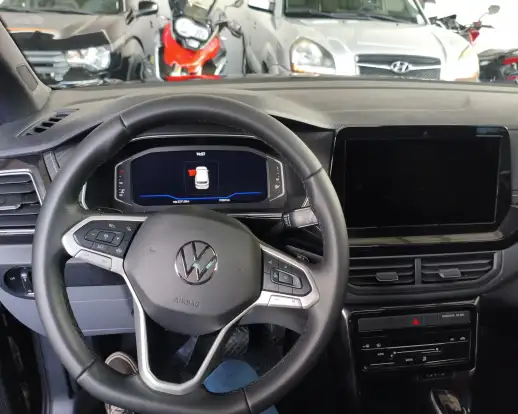 VOLKSWAGEN-T-CROSS-2025