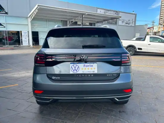 VOLKSWAGEN-T-CROSS-2022