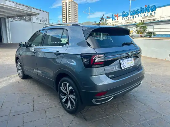 VOLKSWAGEN-T-CROSS-1.4 250 TSI TOTAL FLEX HIGHLINE AUTOMÁTICO VOLKSWAGEN-T-CROSS-2022