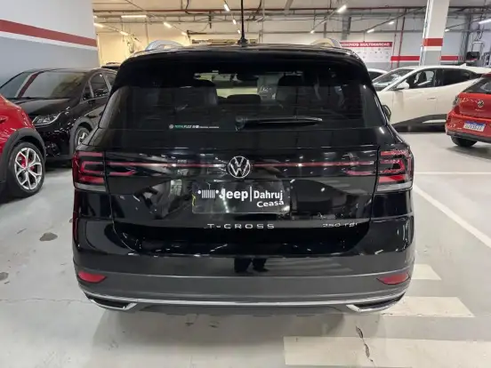 VOLKSWAGEN-T-CROSS-2023