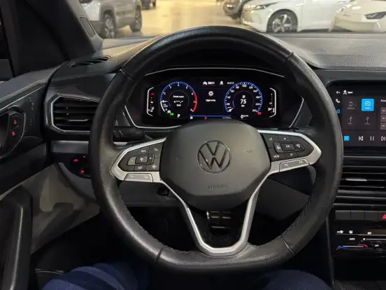 VOLKSWAGEN-T-CROSS-1.4 250 TSI TOTAL FLEX HIGHLINE AUTOMÁTICO VOLKSWAGEN-T-CROSS-2023