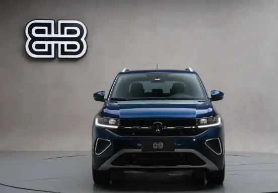 VOLKSWAGEN-T-CROSS-2024