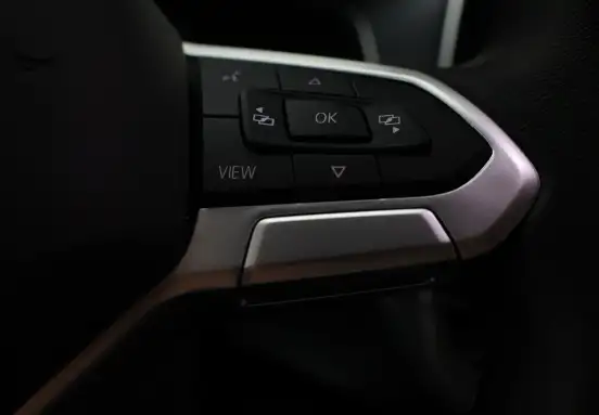 VOLKSWAGEN-T-CROSS-2024