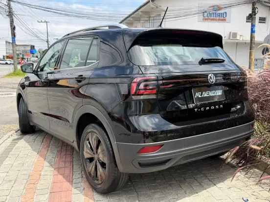 VOLKSWAGEN-T-CROSS-1.4 250 TSI TOTAL FLEX HIGHLINE AUTOMÁTICO VOLKSWAGEN-T-CROSS-2019