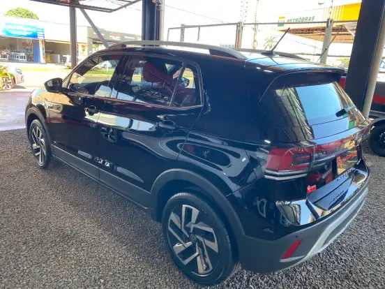 VOLKSWAGEN-T-CROSS-2024
