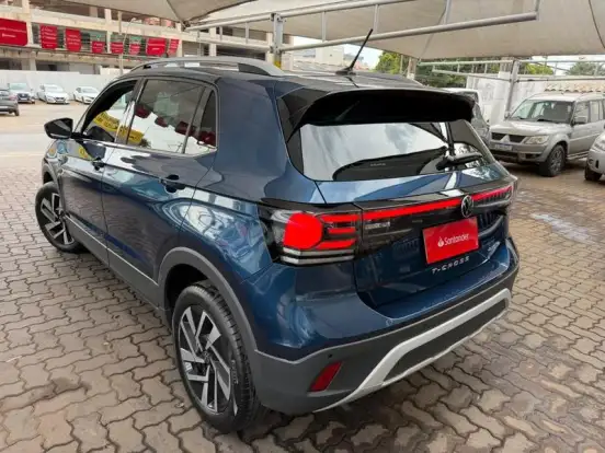 VOLKSWAGEN-T-CROSS-1.4 250 TSI TOTAL FLEX HIGHLINE AUTOMÁTICO VOLKSWAGEN-T-CROSS-2024
