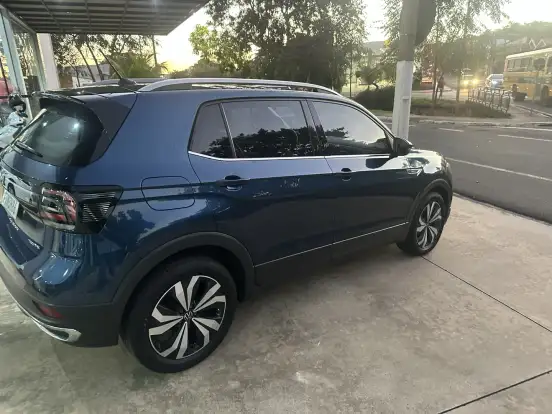 VOLKSWAGEN-T-CROSS-1.4 250 TSI TOTAL FLEX HIGHLINE AUTOMÁTICO VOLKSWAGEN-T-CROSS-2022