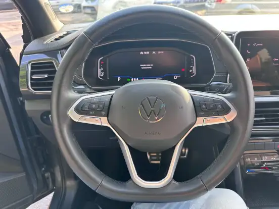 VOLKSWAGEN-T-CROSS-2024