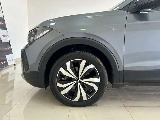 VOLKSWAGEN-T-CROSS-1.0 200 TSI TOTAL FLEX AUTOMÁTICO VOLKSWAGEN-T-CROSS-2024