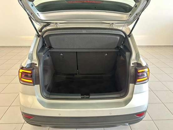 VOLKSWAGEN-T-CROSS-2022