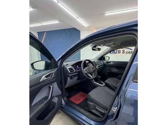 VOLKSWAGEN-T-CROSS-2025