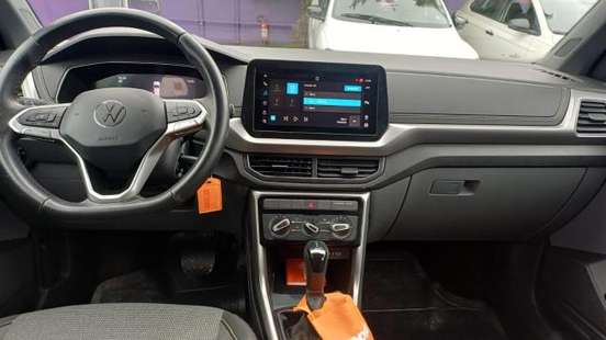 VOLKSWAGEN-T-CROSS-2024