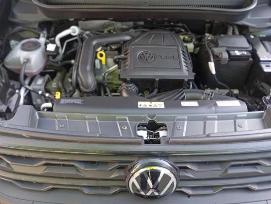 VOLKSWAGEN-T-CROSS-2024