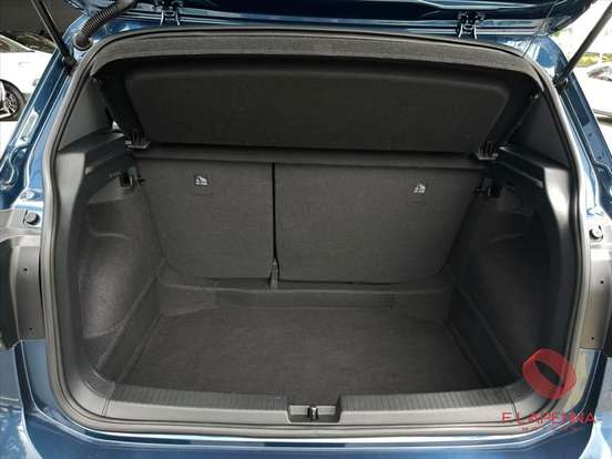 VOLKSWAGEN-T-CROSS-2025
