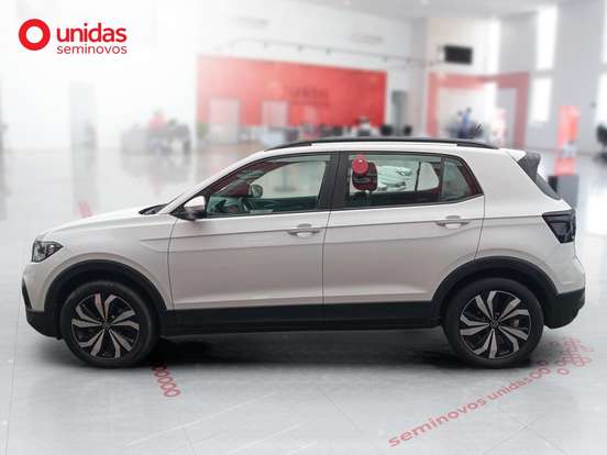 VOLKSWAGEN-T-CROSS-2023
