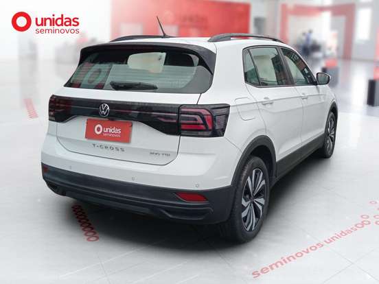 VOLKSWAGEN-T-CROSS-2023