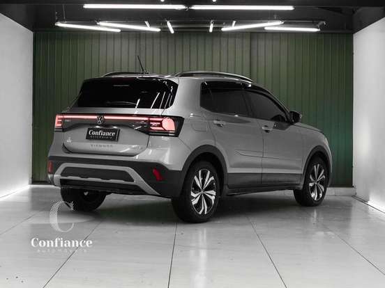 VOLKSWAGEN-T-CROSS-2025