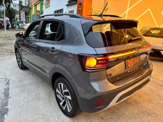 VOLKSWAGEN-T-CROSS-2025