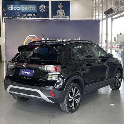 VOLKSWAGEN-T-CROSS-2024