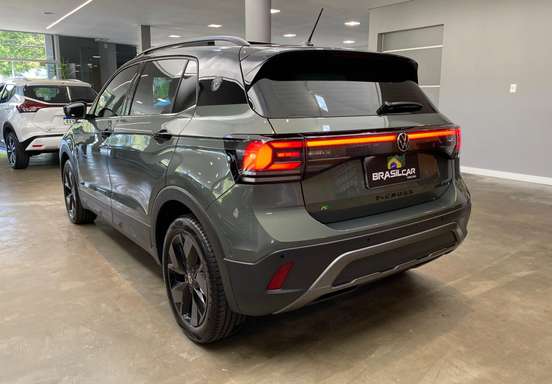 VOLKSWAGEN-T-CROSS-2025