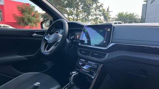 VOLKSWAGEN-T-CROSS-2025