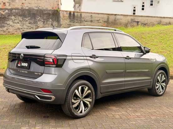 VOLKSWAGEN-T-CROSS-1.4 250 TSI TOTAL FLEX HIGHLINE AUTOMÁTICO VOLKSWAGEN-T-CROSS-2022
