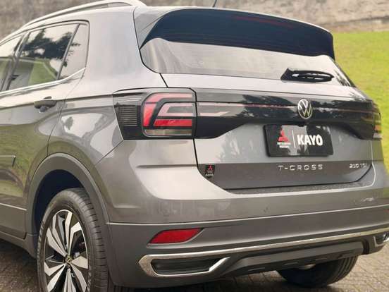 VOLKSWAGEN-T-CROSS-2022