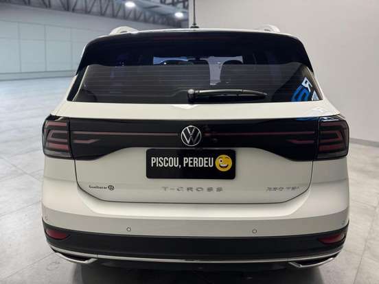 VOLKSWAGEN-T-CROSS-1.4 250 TSI TOTAL FLEX HIGHLINE AUTOMÁTICO VOLKSWAGEN-T-CROSS-2023