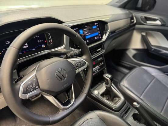 VOLKSWAGEN-T-CROSS-2023