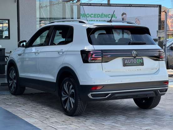VOLKSWAGEN-T-CROSS-2021