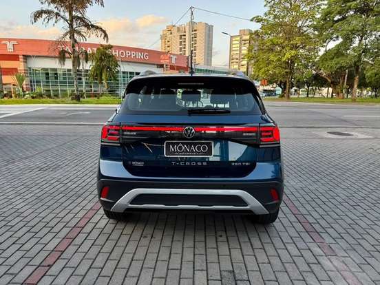 VOLKSWAGEN-T-CROSS-2025