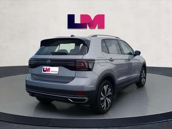 VOLKSWAGEN-T-CROSS-2024