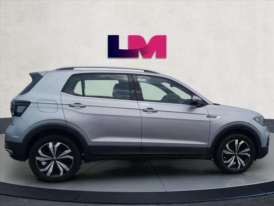 VOLKSWAGEN-T-CROSS-2024